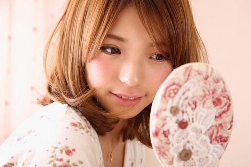 あなたに合うのはどっち？乳液とクリームの使い分け方