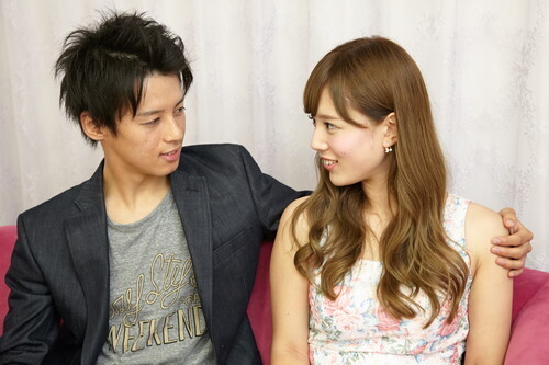 単純だけど効果大！男性が褒められて嬉しい肉体的な強さ・４選