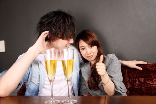 合コンで使える！人見知り女子にオススメの「４つの恋愛テクニック」とは？