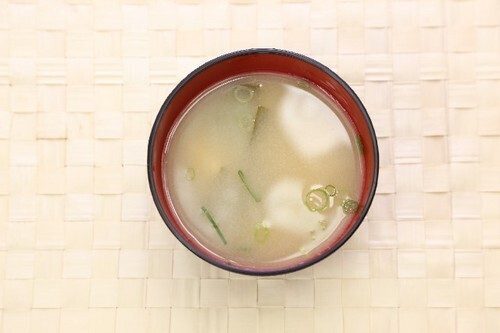 宴会の多い季節こそおすすめ！「お味噌汁」で体をリセットする方法