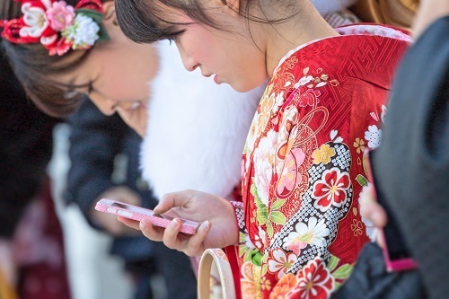 チャンスはすぐそこ！成人式マジックで恋が生まれる４つの理由