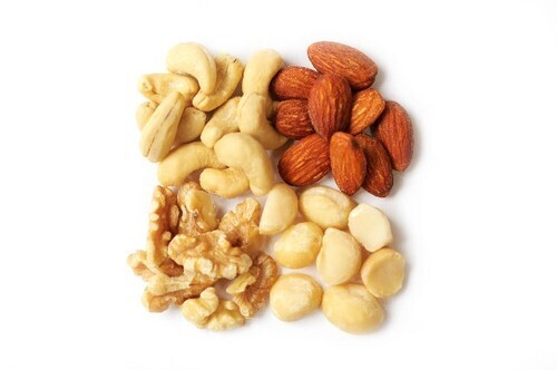 どんな時にどれがオススメ？ナッツの違い・４選