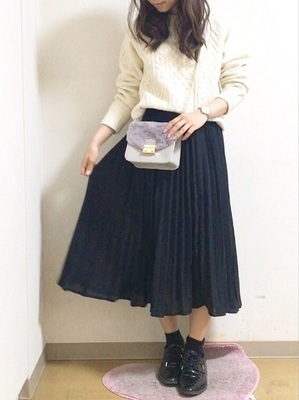 大人っぽいのにキュン♡華やかプリーツでときめきの毎日