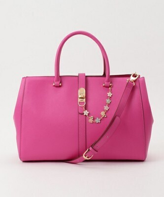 Ａ４サイズもすっきり収納♡『Samantha Vega』のきれいめバッグ集