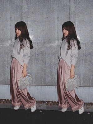 華やかルックの真骨頂♡キラキラアイテムで叶う夏のおめかしスタイル