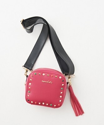 華やかルックの真骨頂♡キラキラアイテムで叶う夏のおめかしスタイル