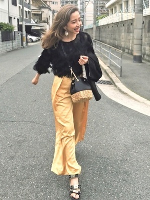 華やかルックの真骨頂♡キラキラアイテムで叶う夏のおめかしスタイル