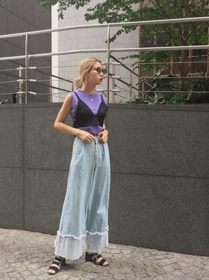 華やかルックの真骨頂♡キラキラアイテムで叶う夏のおめかしスタイル