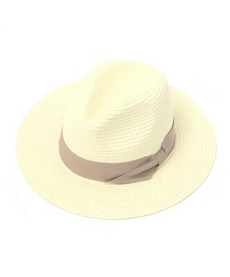 黒を制して美人になれる♡モノトーンでつくる彼ウケ抜群な「美人度アップコーデ」