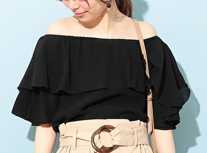 トップスにもボトムスにも！存在感ばっちりの大胆フリルで「かわいいわたし」を満喫♡