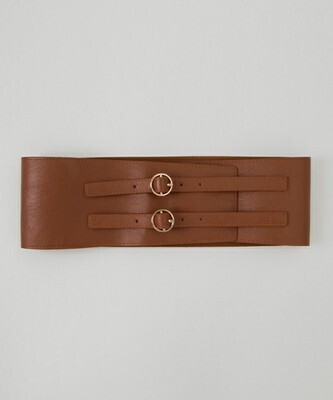 「美人だね」って言われたい。ブルーコーデできれいが叶うってウワサ♡