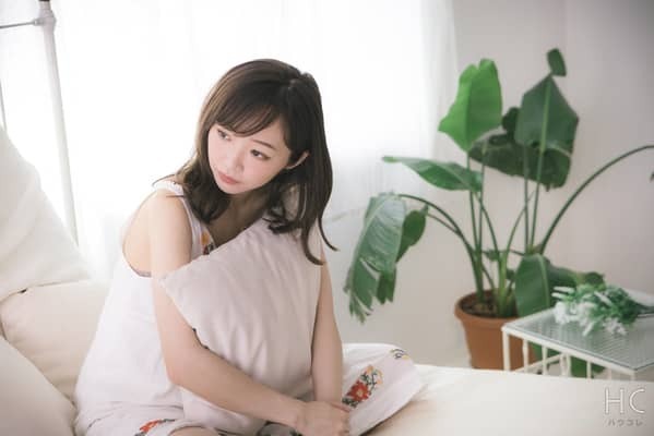 「どんなシチュエーションが自然？」男性と自然に手を繋ぐ方法