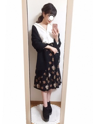 目指すは愛されコーデ♡揺れるフレアスカートの着こなし攻略法