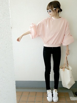 着回し力◎！鉄板デニムスキニーを10倍かわいく着こなすテク♡