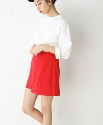 ワンポイントの「赤」で脱マンネリ♡効かせてこなれる使い方