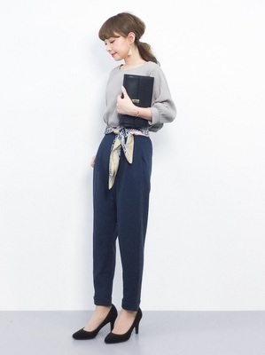 「清楚」で彼モテ♡「褒められコーデ」はネイビーが決め手！