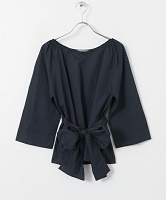 「清楚」で彼モテ♡「褒められコーデ」はネイビーが決め手！