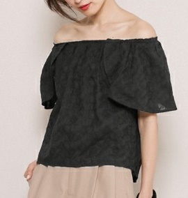 よく見えるのは上半身！食事デートは「こなれトップス」で彼の心をわしづかみ♡