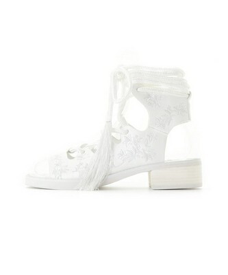 この春着るなら断然「白」♡ピュアカラーで着こなす今っぽコーデ