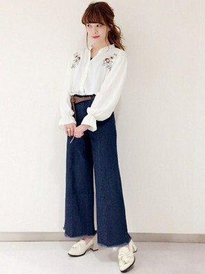 あの子よりかわいく♡差がつく「刺繍ブラウス」着こなしテク