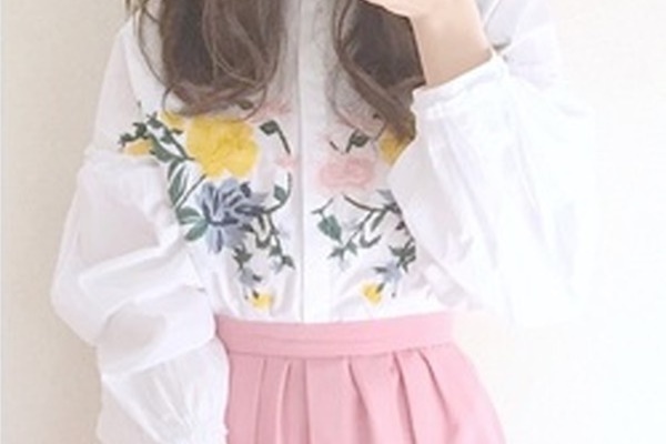 あの子よりかわいく♡差がつく「刺繍ブラウス」着こなしテク