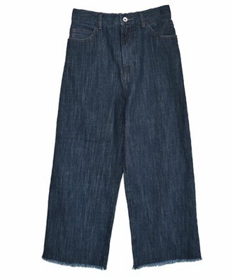 あの子よりかわいく♡差がつく「刺繍ブラウス」着こなしテク