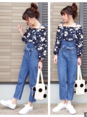 おしゃれさん御用達♡白コンバース（CONVERSE）でコーデを格上げ