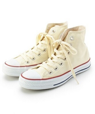 おしゃれさん御用達♡白コンバース（CONVERSE）でコーデを格上げ