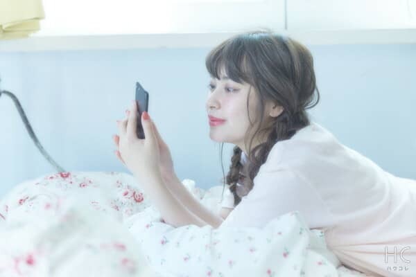 今はちょっとヤメテ・・・。彼がデート中、「彼女にスマホ禁止にしてほしい」瞬間