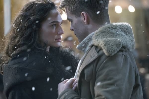 「恋の始め方がわからない」なら、女子の初めて物語『ワンダーウーマン』