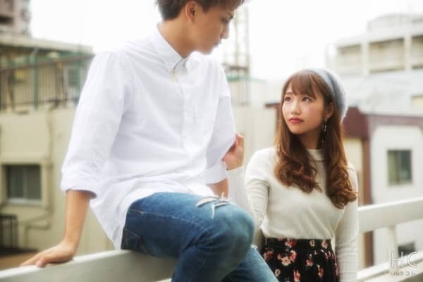 嫉妬したときは「責める」じゃなく「誘導する」！彼への正しい伝え方