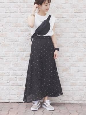 おしゃ見え確実！夏から秋のスイッチコーデはモノトーンが正解です♡