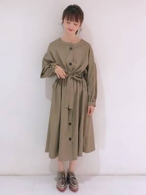 いま使える羽織りもの《ガウン》or《カーディガン》あなたはどっちを選ぶ？