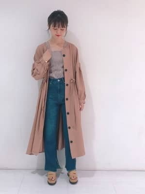 いま使える羽織りもの《ガウン》or《カーディガン》あなたはどっちを選ぶ？