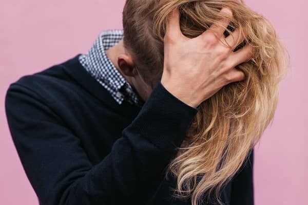 男性の気持ちをチェック！「好き避け」と「ガチ避け」を見分ける方法