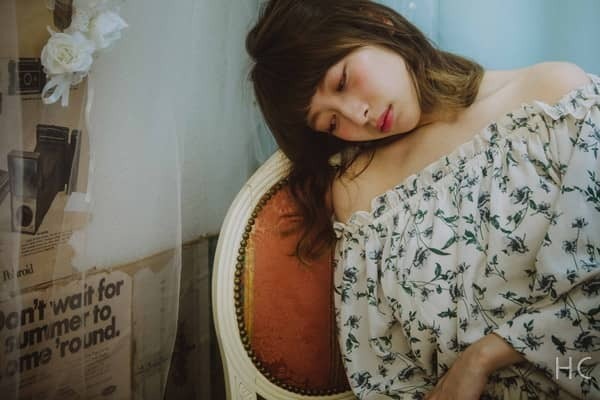 「めっちゃかわいいと思ってたのに！」男子からおばさん認定されちゃう行動って？