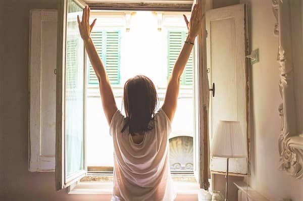 嫉妬やモヤモヤとサヨナラ。彼と適度な距離で毎日幸せな気持ちで過ごすためのコツ