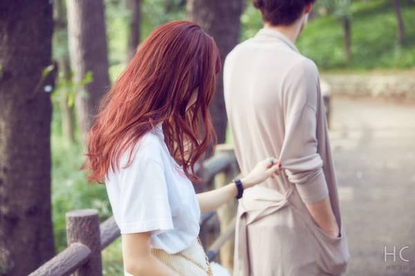 ヤキモチを妬く人の心理はなに？ヤキモチの正しい対処法までご紹介