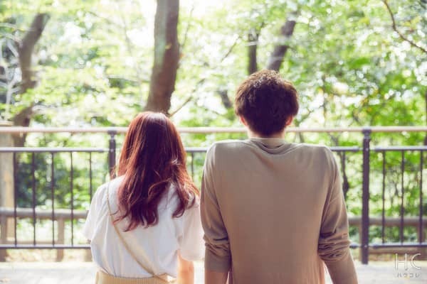 キスを別れ際にしてくる男性は何を考えている？自分がする際のテクニックも紹介！