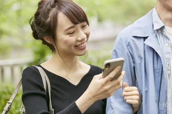 それもいい思い出？後で見返すと「恥ずかしすぎるっ！」となるカップルの写真・５つ