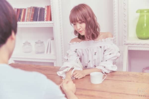 恋愛対象外！？「女性との会話でどうしても気になってしまうところ」