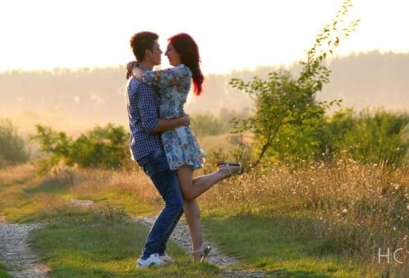 キスの身長差問題を楽しく解決！おすすめの方法やテクニックを紹介！