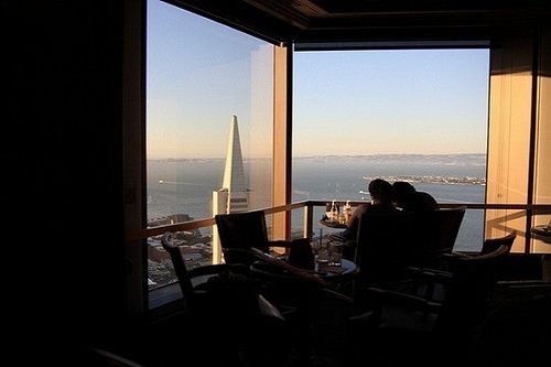 お家デートで試したい！「こいつ、カワイイな・・・」と思わせる８つの仕草