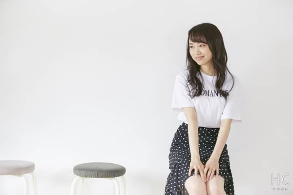 控えめ女子必見！男性がぐっと心を掴まれた「人見知り女性の仕草」