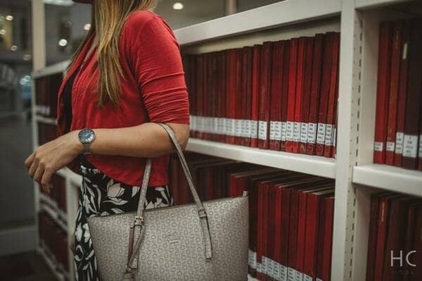 知的アピール！図書館デートでしかできないモテ仕草