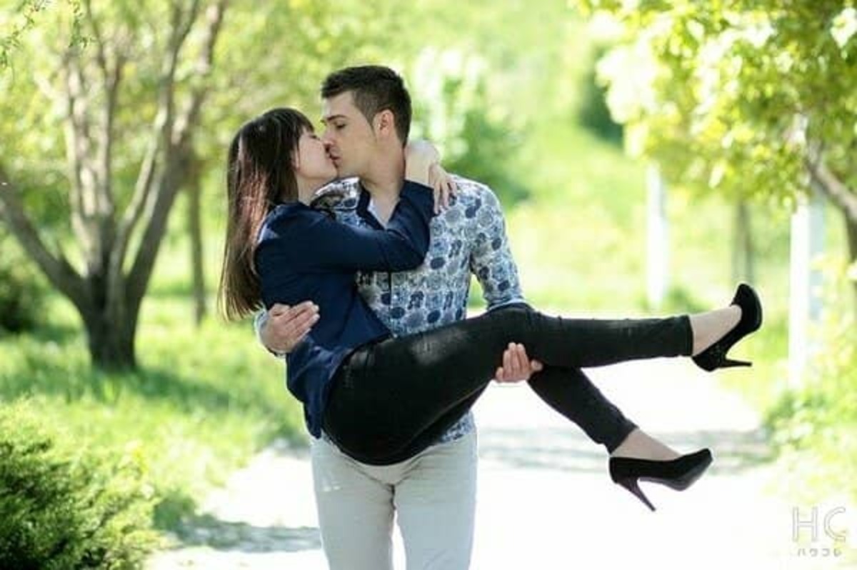 ラブラブカップル直伝 愛が深まる究極のキスとそのタイミング 年3月7日 ウーマンエキサイト 1 4