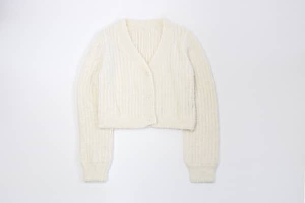 １枚で色っぽお姉さんに♡「ショート丈トップス」でこなれ感UP【SHEIN】４選