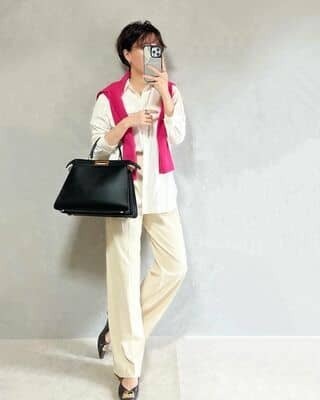 「これ全身ユニクロって本当！？」ワントーン×〇〇なコーデが良すぎる...♡このコーデ絶対真似して〜！