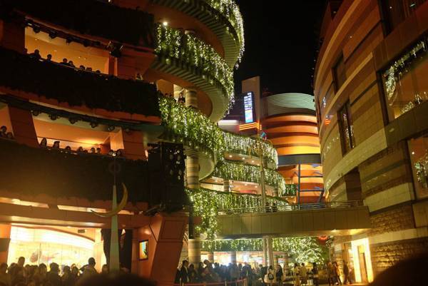 福岡の子どもが喜ぶイルミネーション＆身体にやさしい グルテンフリーのカフェ