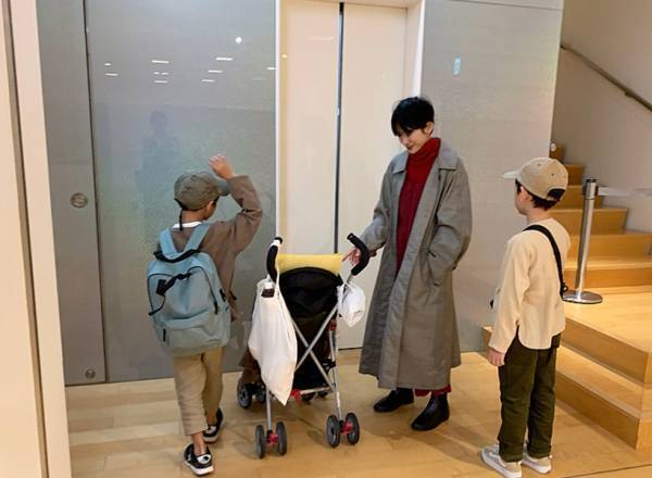 〈東京〉昆虫食レストラン ＆ 無料で遊べるギャラリースペース